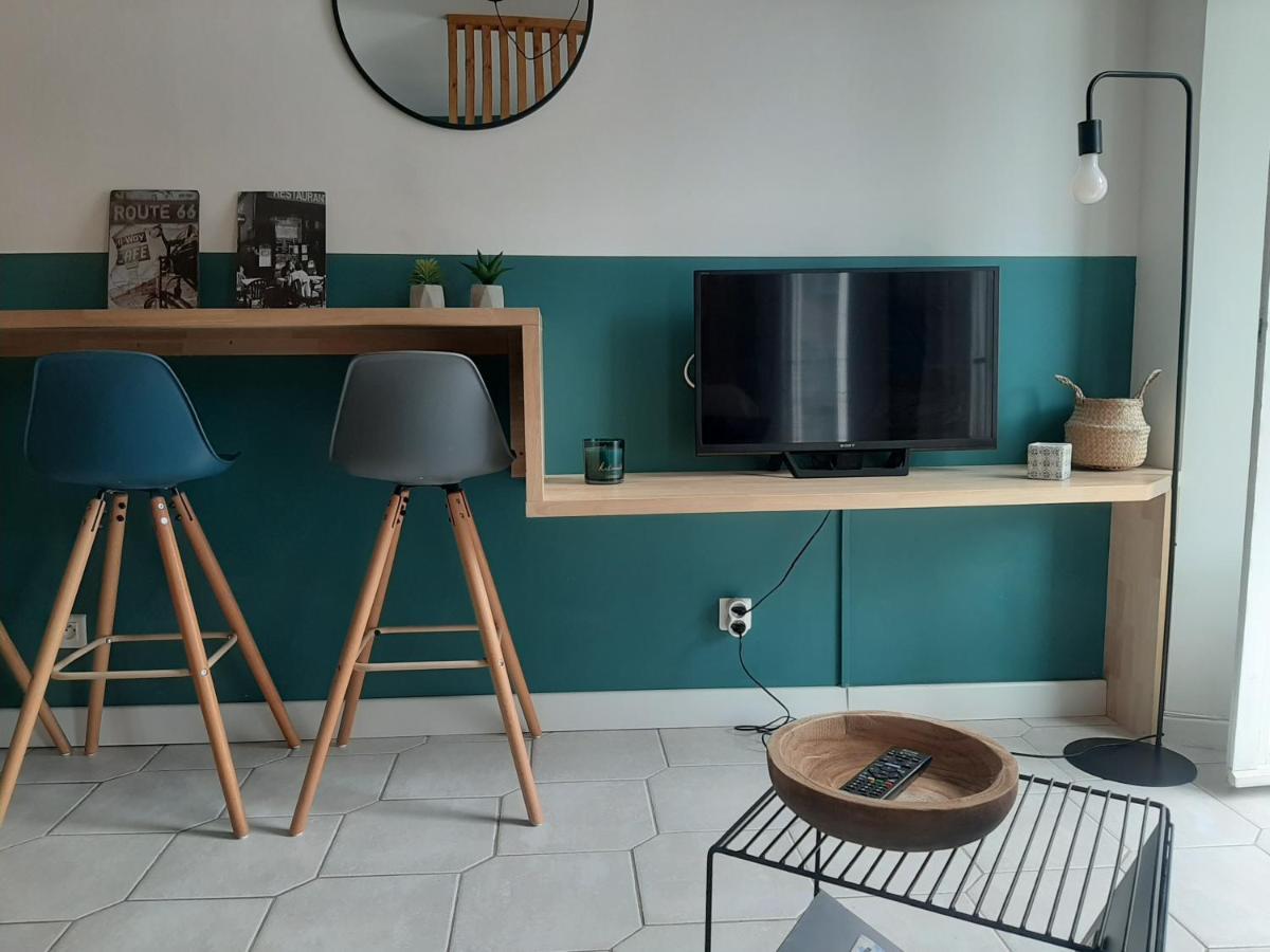 Beau Studio Avec Balcon Bagnères-de-Bigorre Exteriör bild